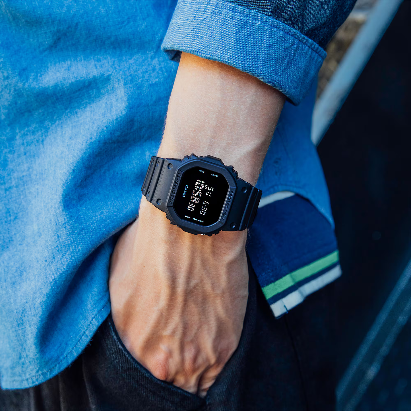 G-SHOCK DW-5600UBB-1