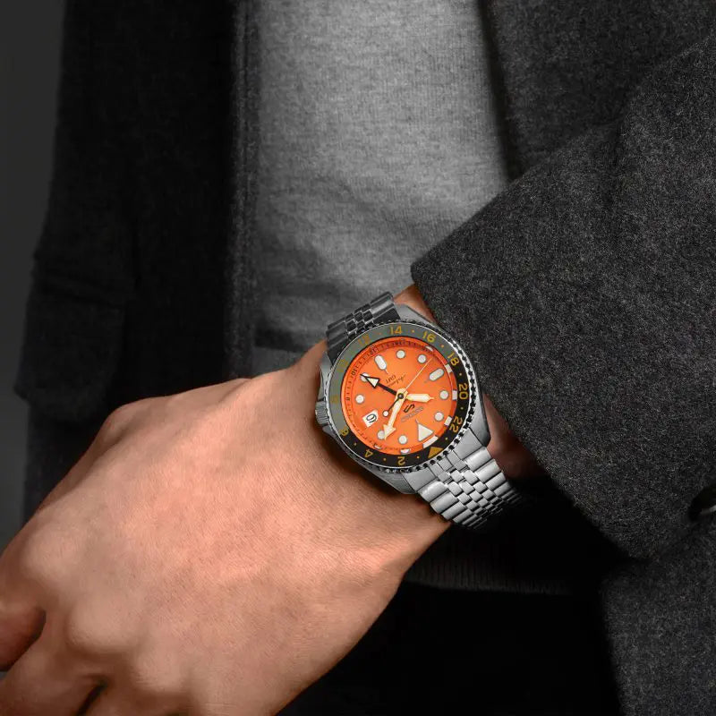 SEIKO 5 SPORTS