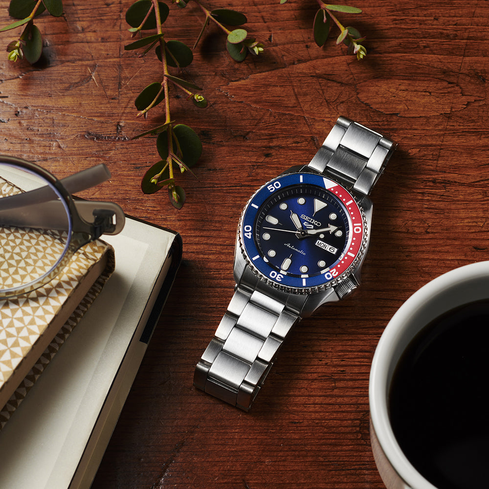 SEIKO 5 SPORTS