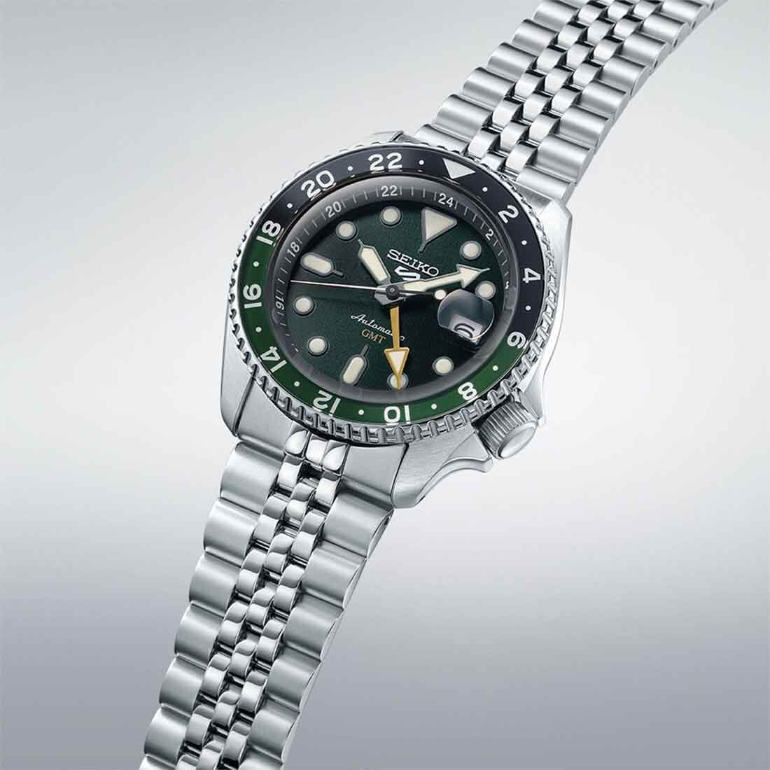 SEIKO 5 SPORTS